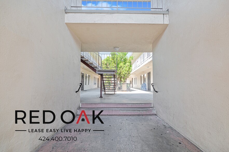 Building Photo - 1145 Elden Ave