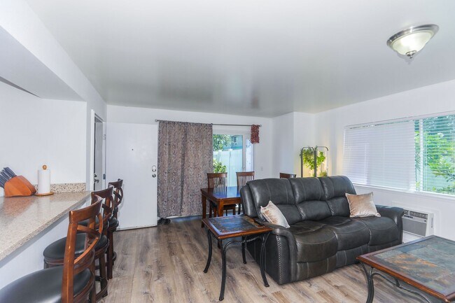Building Photo - 95-1189 Makaikai St. #41