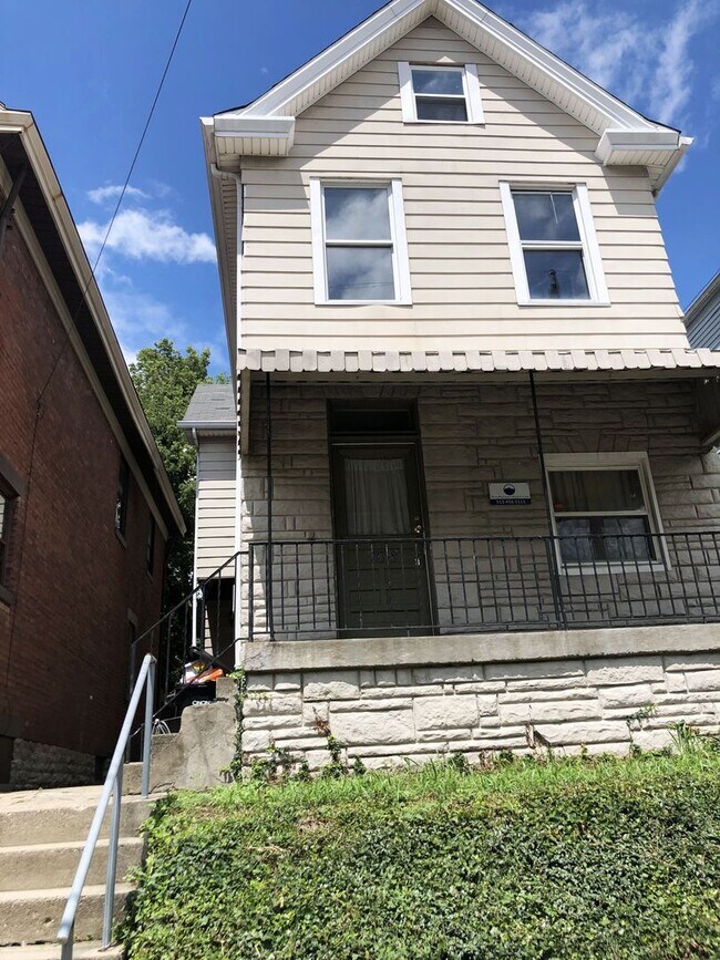 168 Warner Street 168 Warner St Cincinnati OH 45219 Apartment Finder