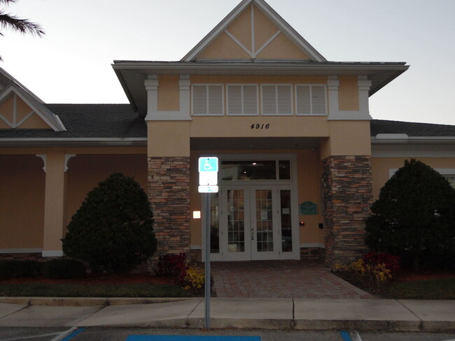 Building Photo - Very nice 3/2 at Southside and JTB