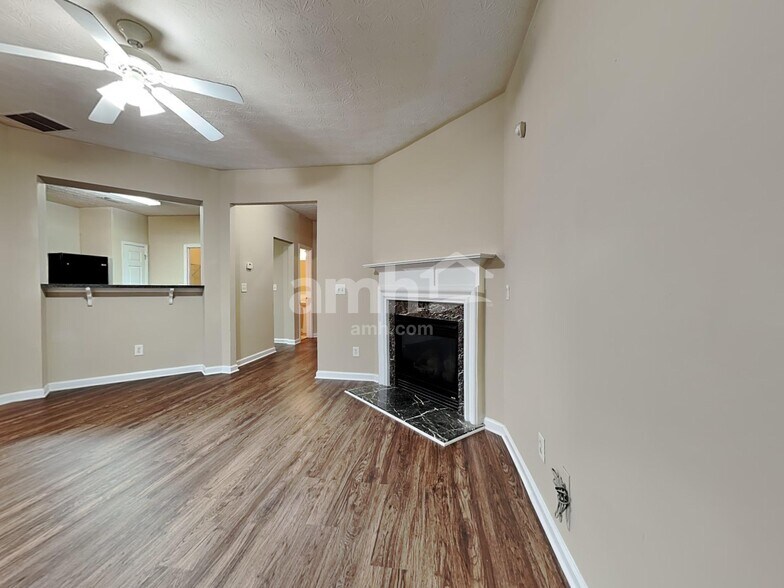 Building Photo - 4245 Windale Dr NW