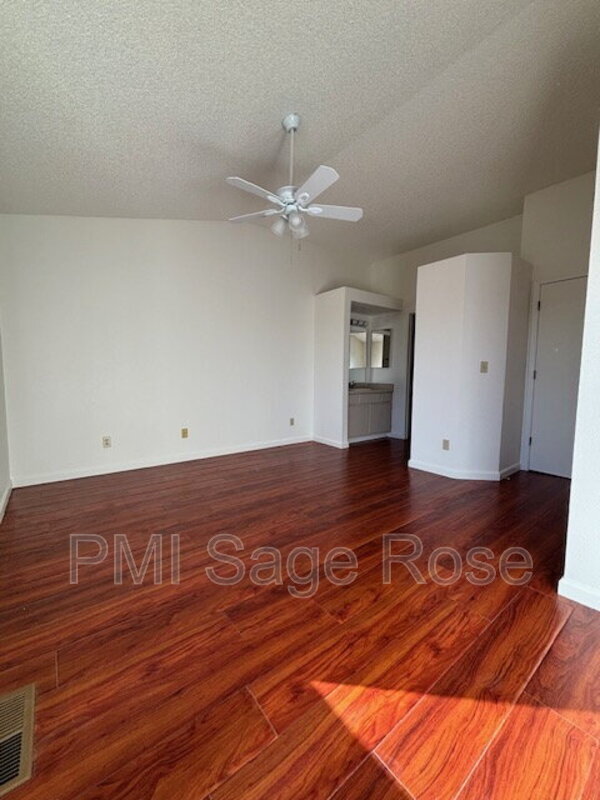 Building Photo - 1776 Sierra Highlands Dr