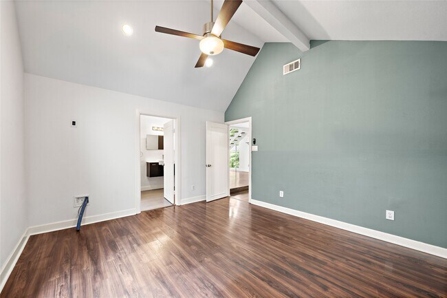 Building Photo - 2413 Emancipation Ave