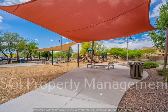 Building Photo - 39531 N White Tail Ln