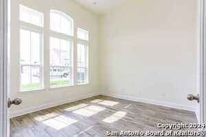 Building Photo - 1223 Taubenfeld