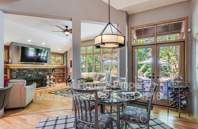 Building Photo - 5571 178th Ave SE