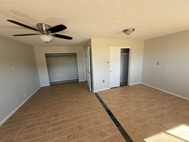 Building Photo - Charming 3 bedroom home in Apple Valley- H...
