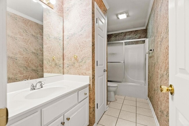 Building Photo - 12711 Misty Creek Dr