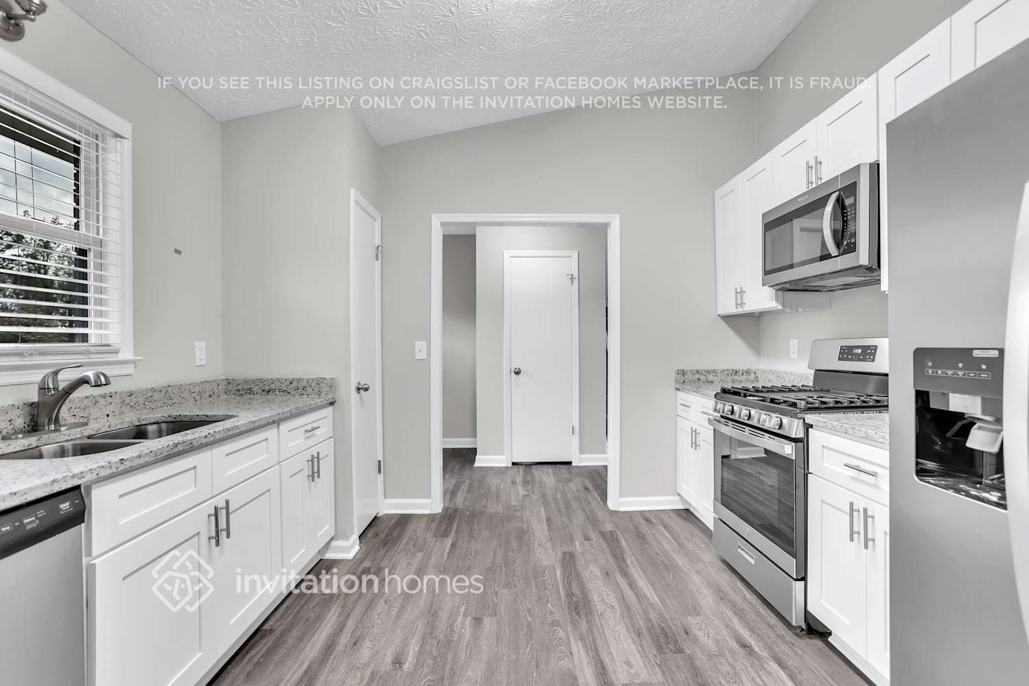 Building Photo - 2647 Peyton Woods Trail SW
