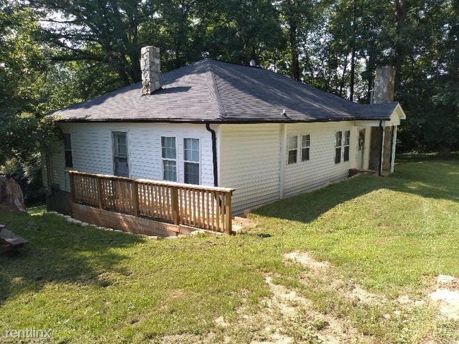 Building Photo - 3 br, 1 bath House - 1412 Walt Arney Rd