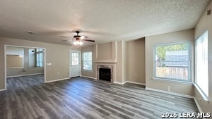 Building Photo - 2410 Gem Oak