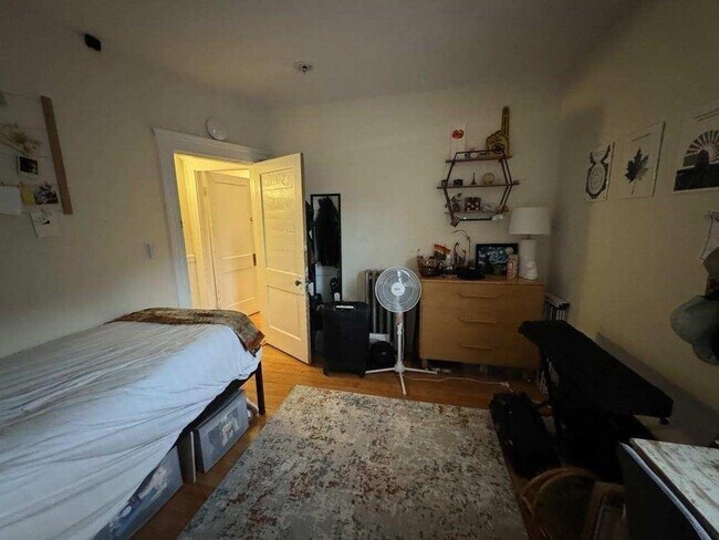 Building Photo - 28 Sunset Rd