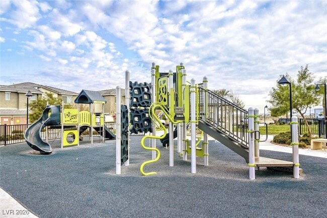 Building Photo - 12230 Golden Wreath Rd