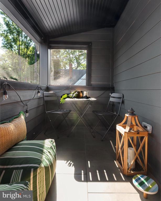 Building Photo - 1000 West St