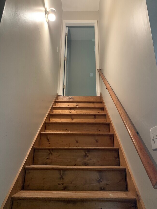 Building Photo - 5239 Ferry Creek Ln