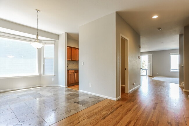 Building Photo - 13073 Trenton Pl