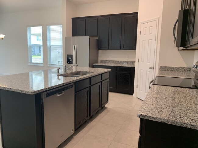 Building Photo - 10360 Austrina Oak Lp