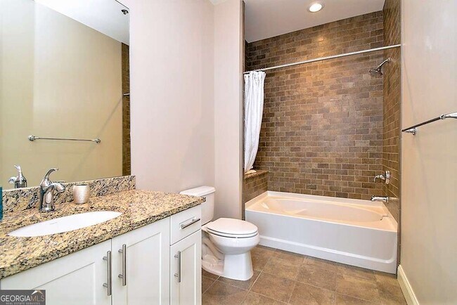 Building Photo - 270 17th St NW