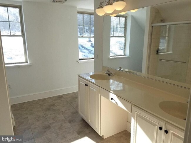 Building Photo - 4087 US-202