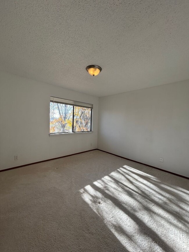 Building Photo - 2 BR/1 BA Condo in Desirable Area of Wesminster, CO