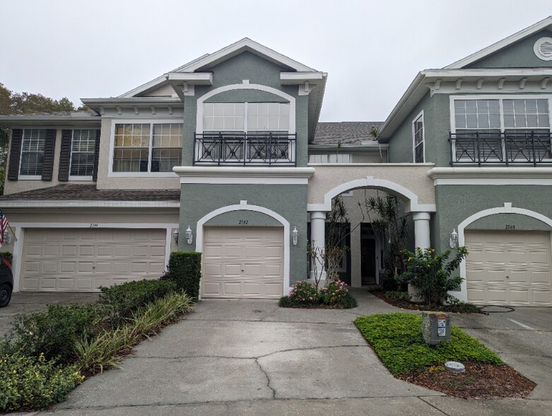 Primary Photo - 2142 Park Crescent Dr
