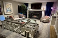 Building Photo - 2066 Glencoe Way