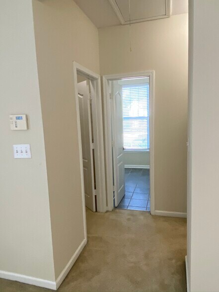 Building Photo - 15224 Coventry Ct Ln