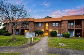 Building Photo - 629 Gable Ct