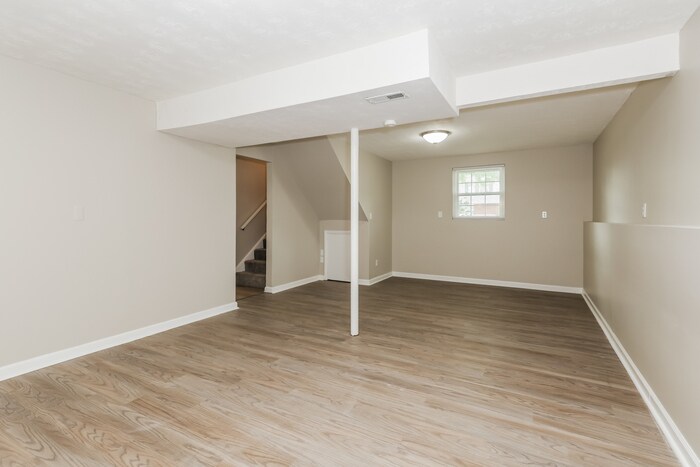 Building Photo - 3132 Dorf Dr