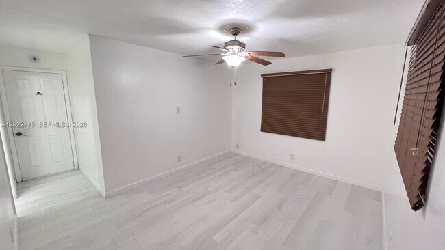 Building Photo - 10669 Boca Entrada Blvd