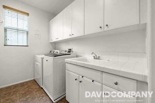 Building Photo - 9105 Calvin Way