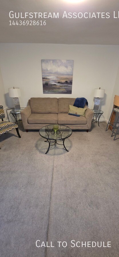 Building Photo - 1700 S Charles St