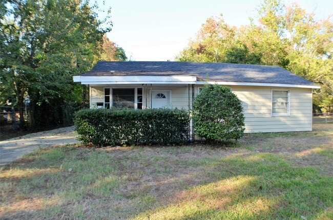 Building Photo - 2041 Mona Lisa Dr
