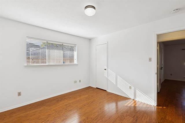 Building Photo - 9702 Summerhill Ln