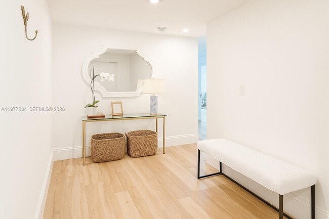 Building Photo - 199 Ocean Ln Dr