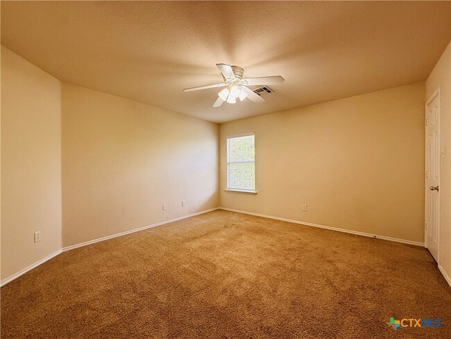 Building Photo - 109 W Great Plains Trail