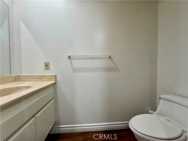 Building Photo - 402 S Garfield Ave