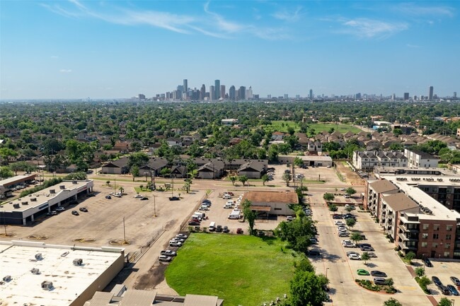 Building Photo - 1807 Palmetto Landing Dr