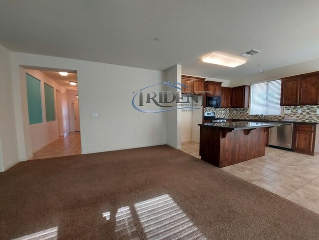 Building Photo - Lovley home in the Edgewater subdivision near Pow Mia Park