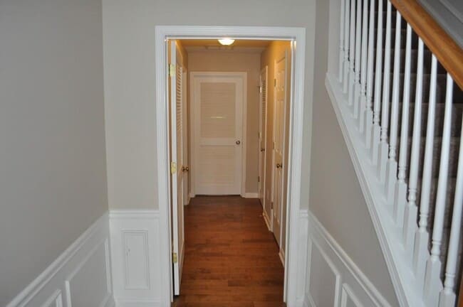 Building Photo - 1022 Thornborough Dr