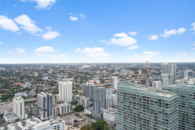 Building Photo - 1300 S Miami Ave