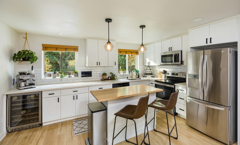 Building Photo - 14807 Ashworth Ave N