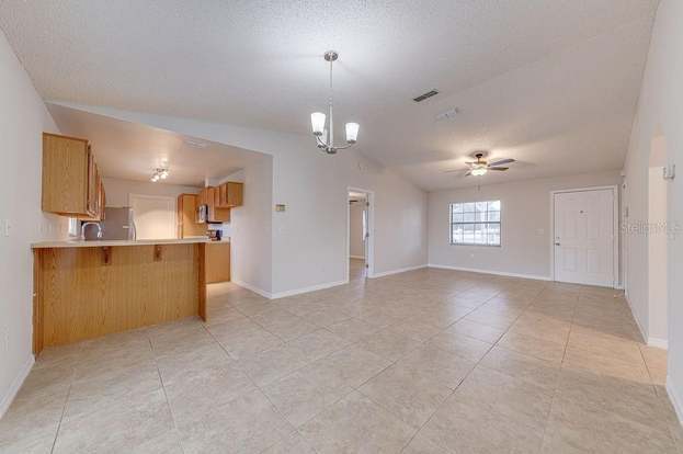 Building Photo - 901 San Paulo Way
