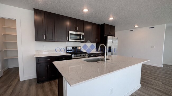 Building Photo - Stunning Home in Star!