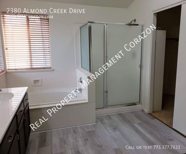 Building Photo - 2380 Almond Creek Dr