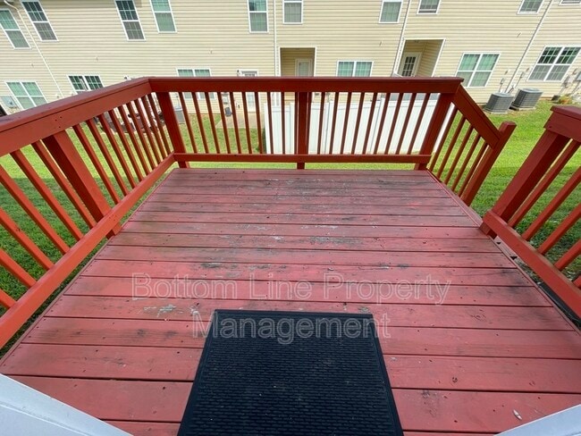 Building Photo - 9341 Hamel St