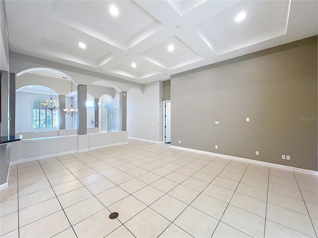 Building Photo - 2830 Cardassi Dr