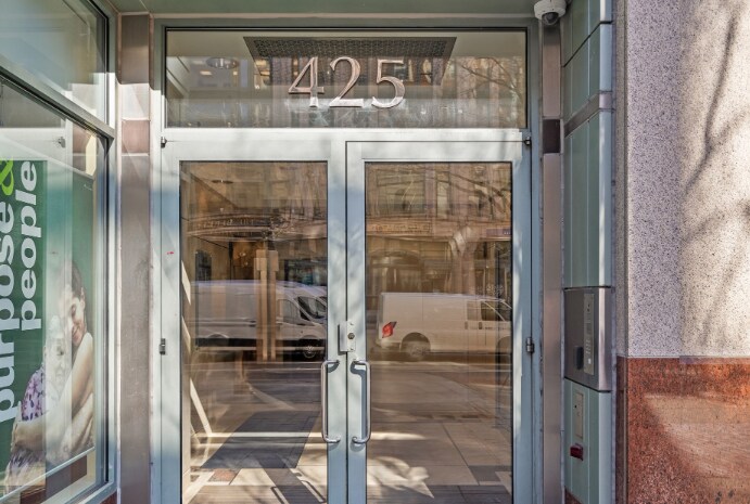 Building Photo - 425 Boylston St