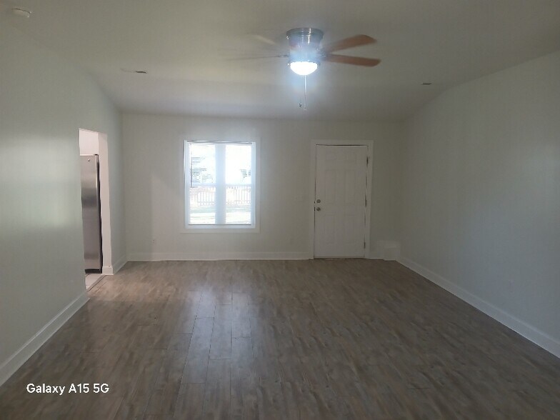 Building Photo - 230 Northwest Ave