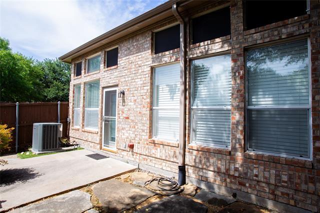 Building Photo - 956 Avondale Ln